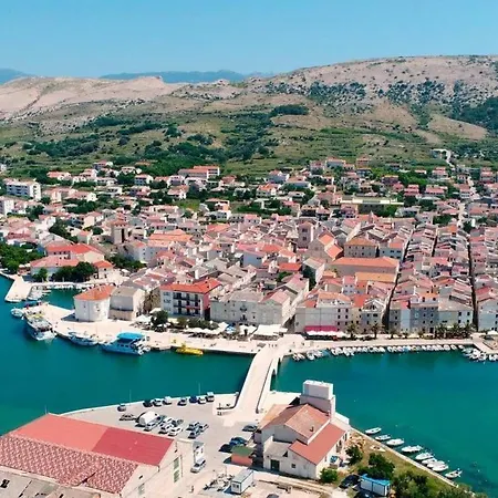 Jelkica Pag Town
